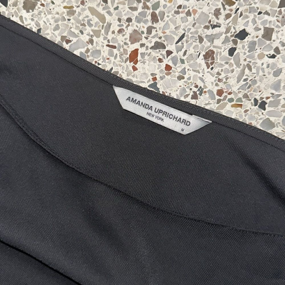 EUC worn once Amanda Uprichard Ania one shoulder cinch black medium m top - Picture 4 of 6